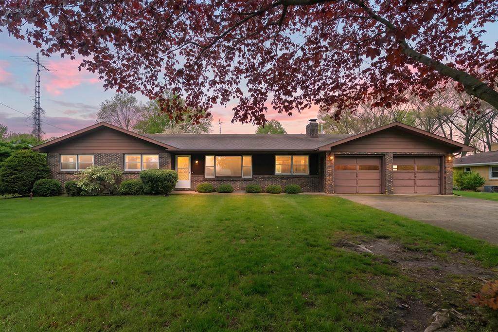 2286 Shiawasee Lane - Photo 1