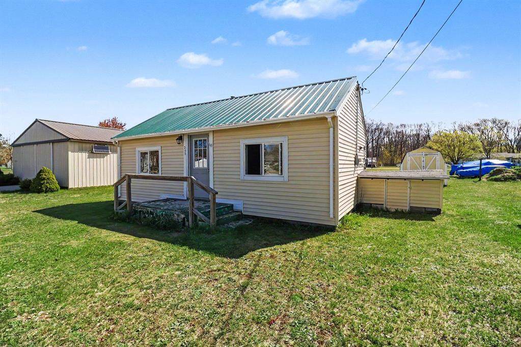 203 5th Street - Photo 1