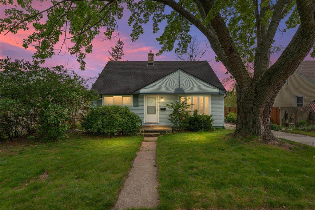 249 Chocolay Avenue - Photo 1