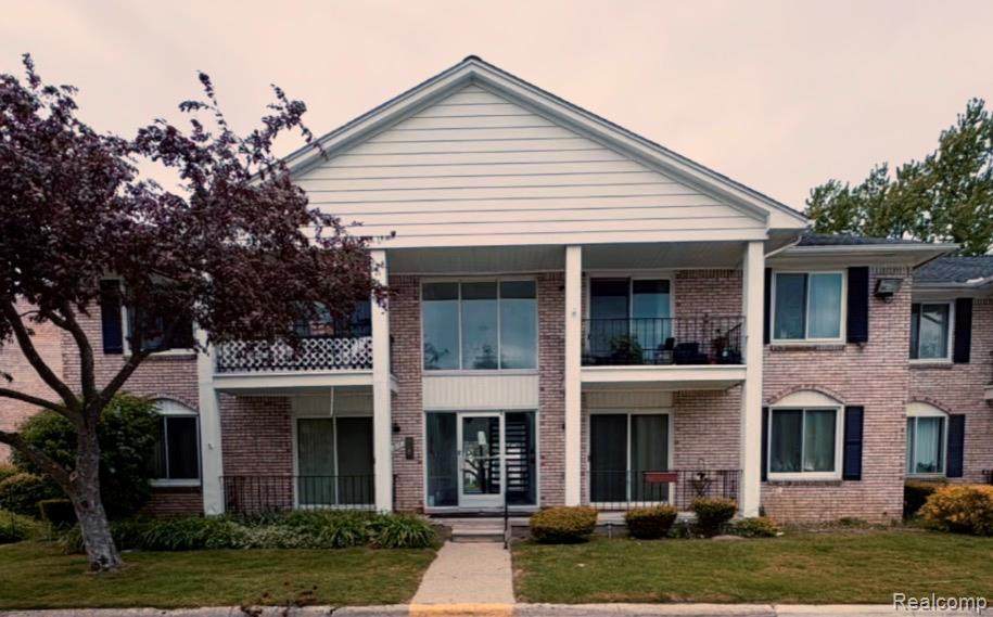 14210 Camelot Drive - Photo 1