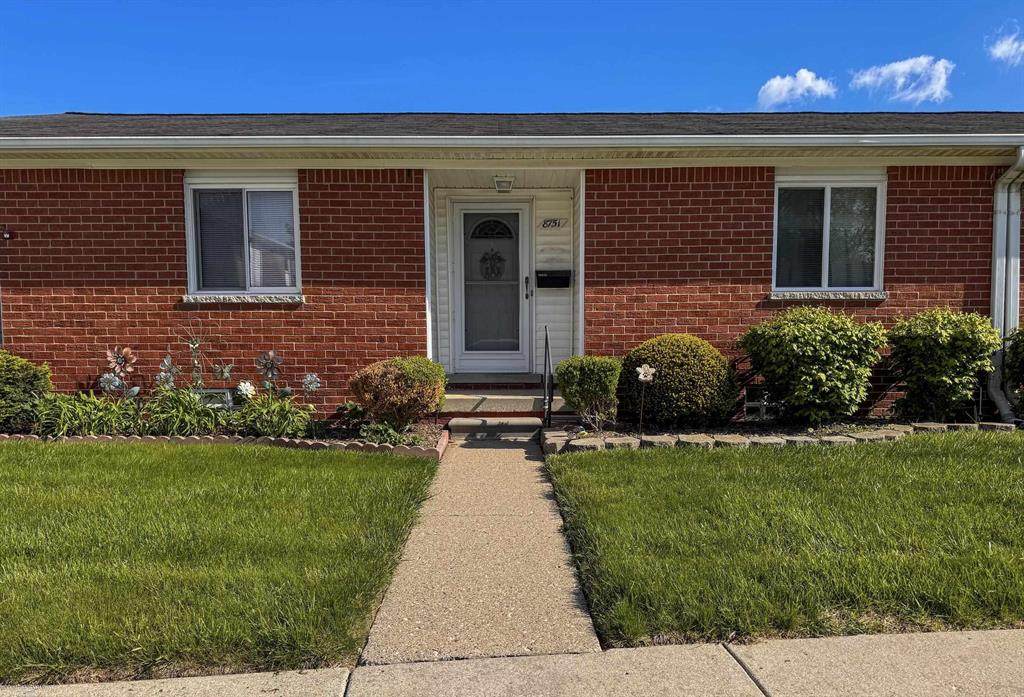 8751 Sterling Street - Photo 1