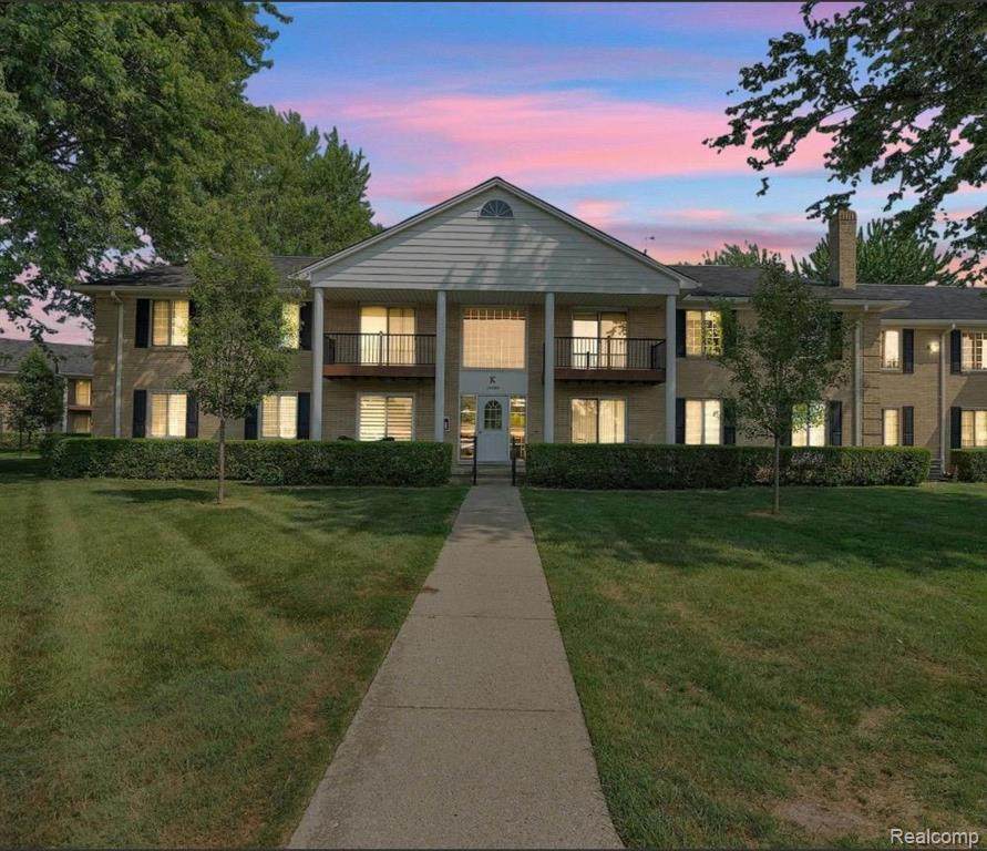 34680 Huntley Drive - Photo 1