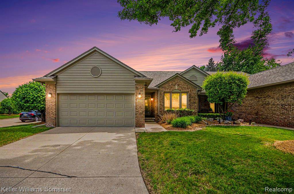 4432 Thornwood Court - Photo 1