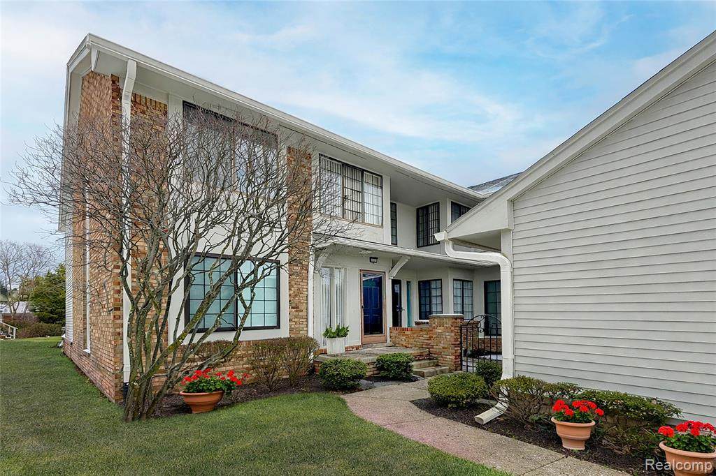 6011 Pebble Lane Court - Photo 1