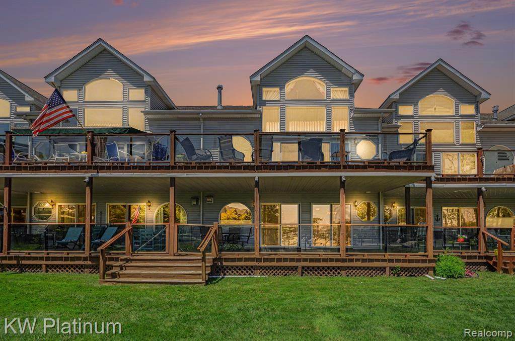 37860 Jefferson Avenue - Photo 1