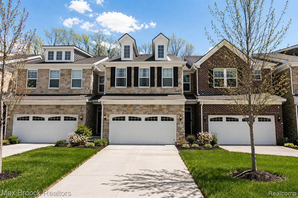 40115 Premier Drive - Photo 1