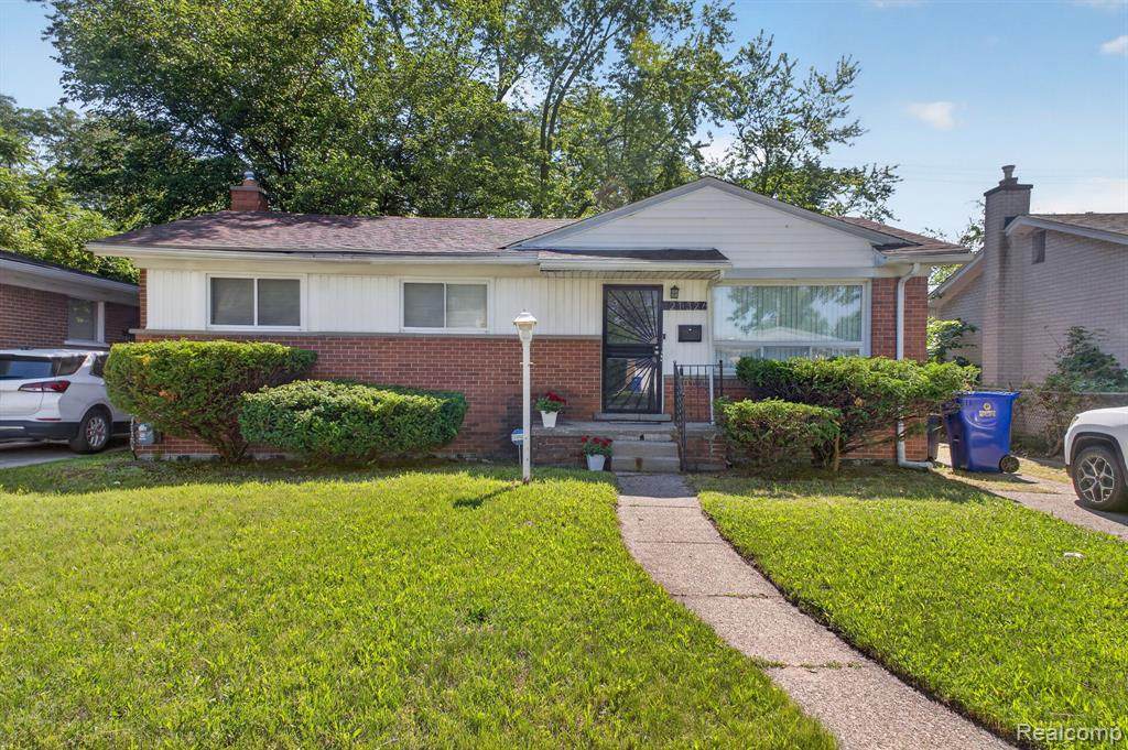 21326 Ithaca Avenue - Photo 1