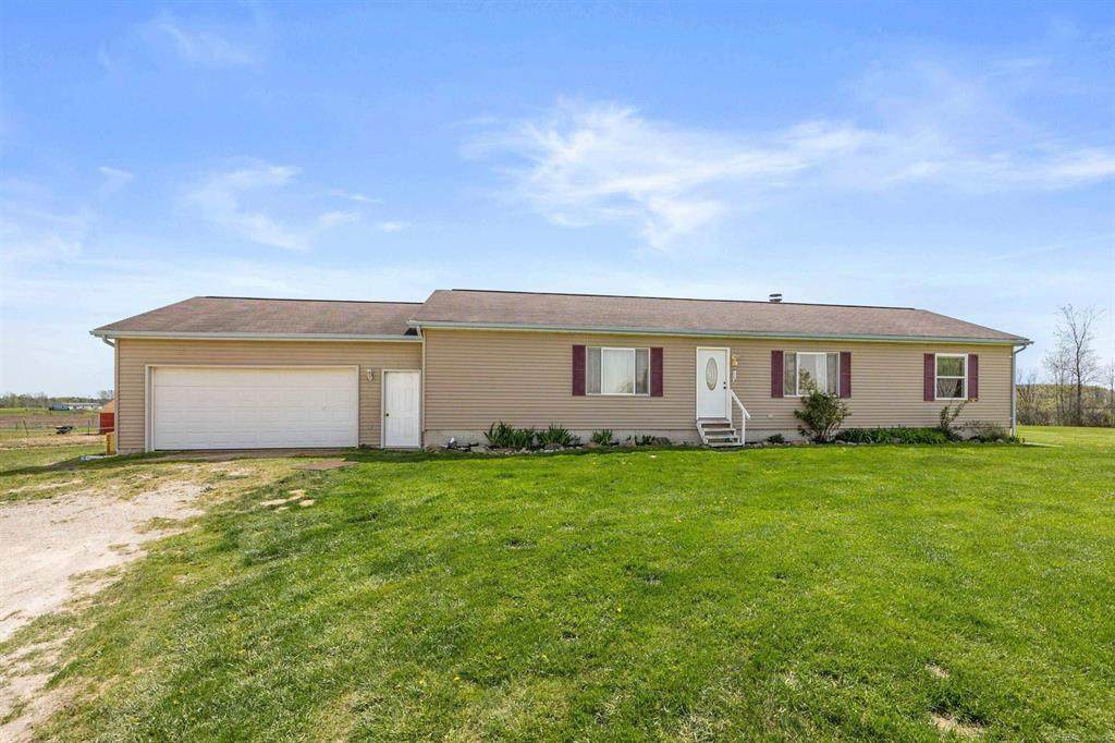 7613 Fisher Road - Photo 1