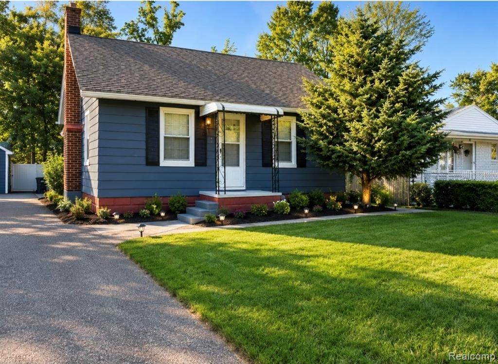 71 Biltmore Drive - Photo 1