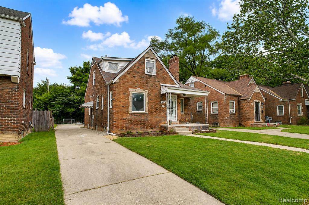 10883 Balfour Road - Photo 1