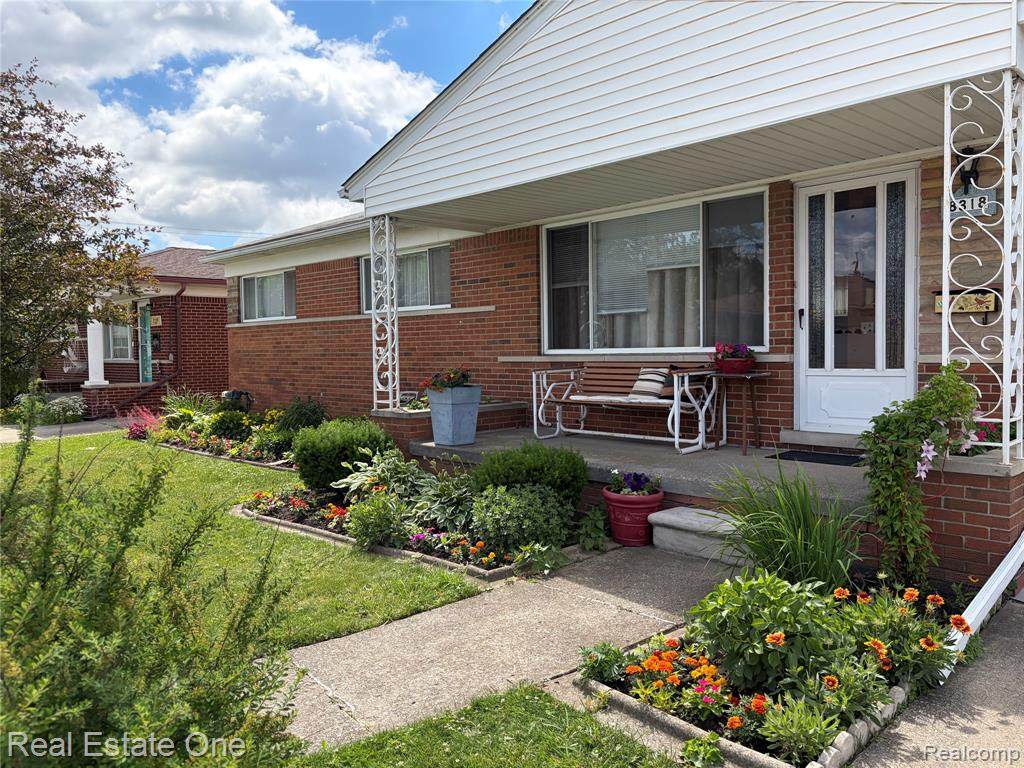 8318 Stanley Drive - Photo 1
