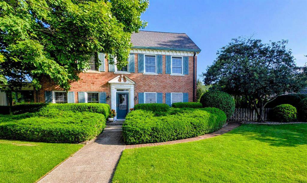 636 Ruddiman Drive - Photo 1