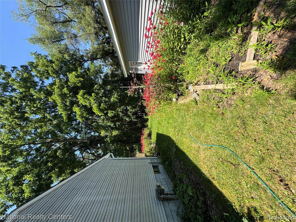 https://bt-photos.global.ssl.fastly.net/michigan/orig_boomver_1_661506113-2.jpg