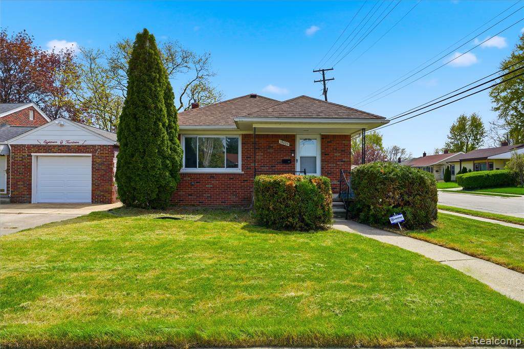 18004 Holland Avenue - Photo 1