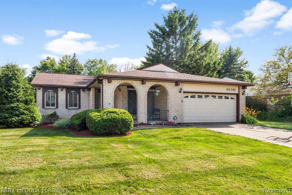 45361 Indian Creek Drive - Photo 1