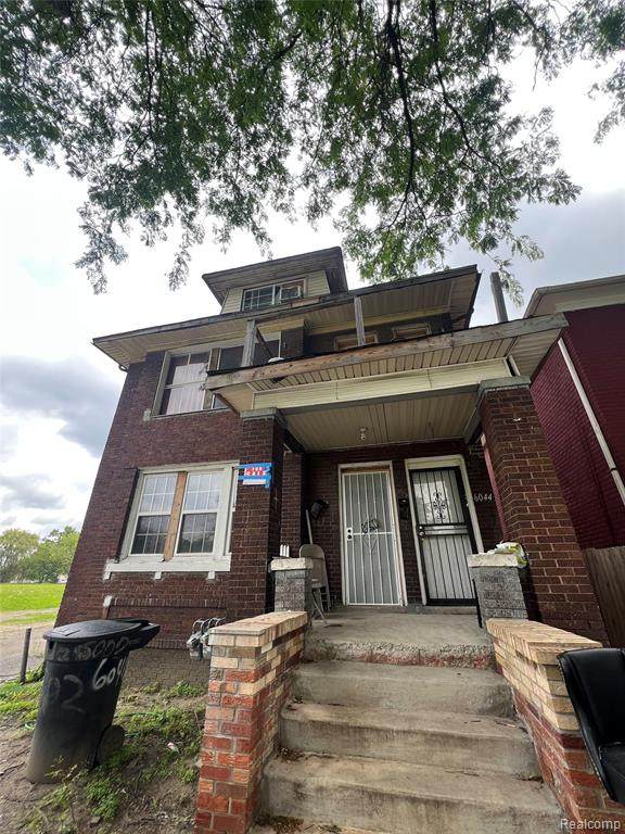 6044 Vancourt Street - Photo 1
