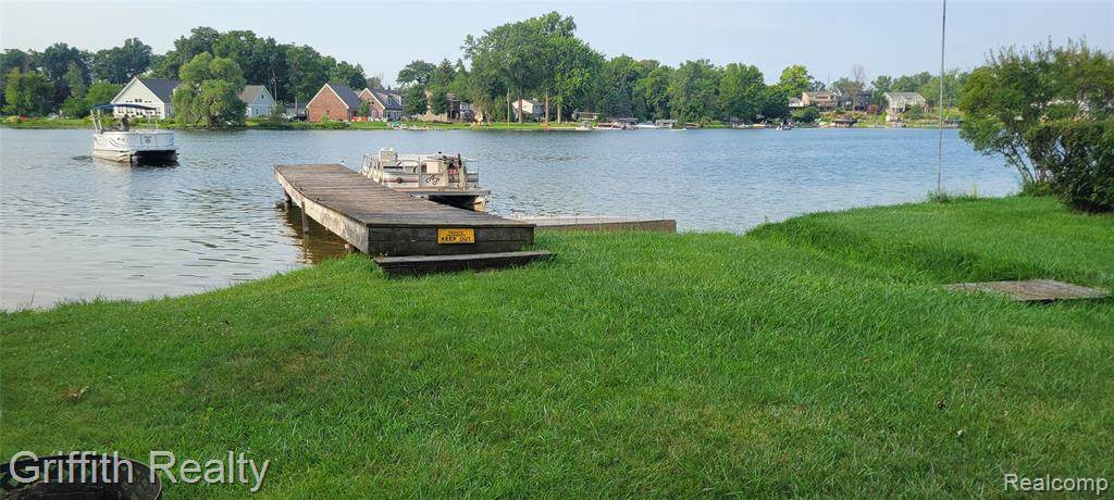 https://bt-photos.global.ssl.fastly.net/michigan/orig_boomver_2_662097268-2.jpg