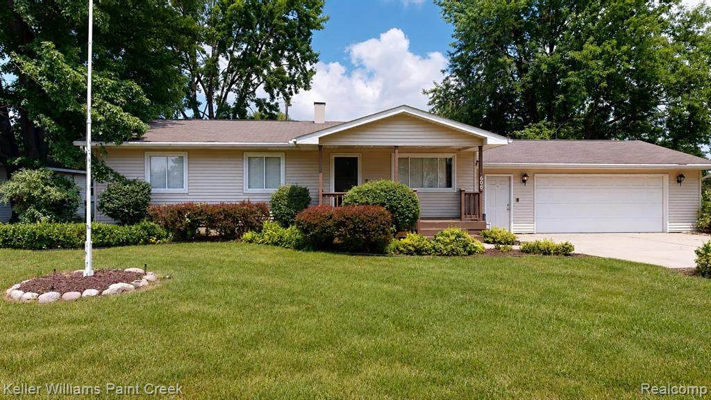 606 Scott Street - Photo 1