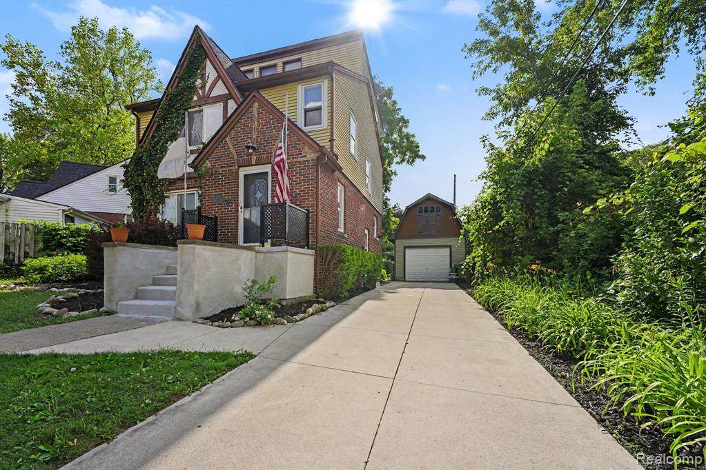 150 Ontario Road - Photo 1