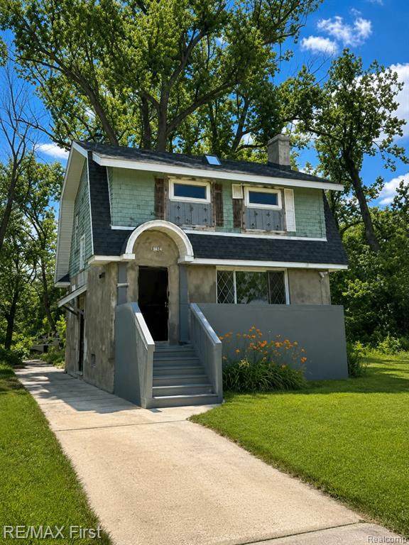 14684 Mapleridge Street - Photo 1