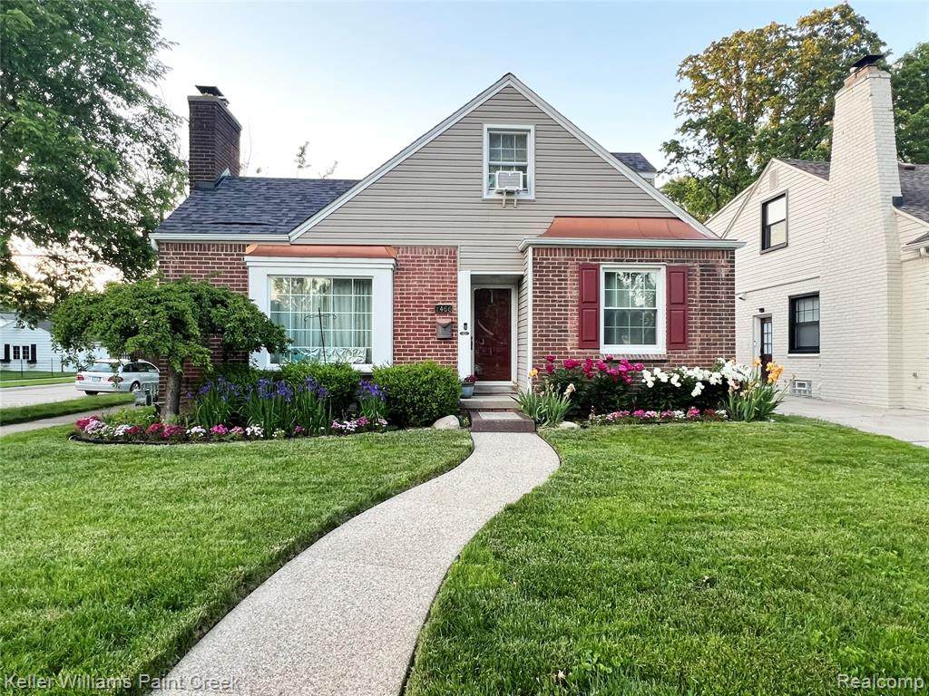 1466 Hampton Rd - Photo 1