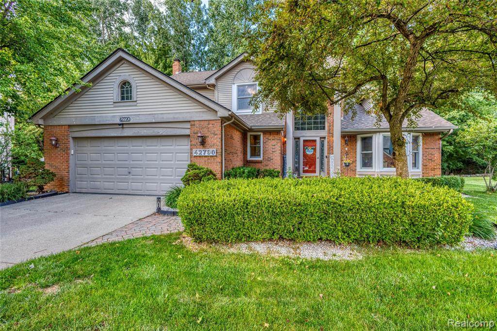 42790 Ledgeview Drive - Photo 1