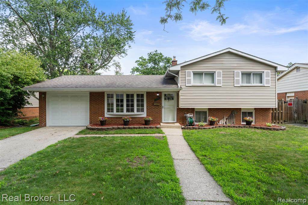 14726 Ellen Drive - Photo 1