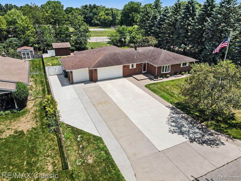 22900 Valerie Street - Photo 1
