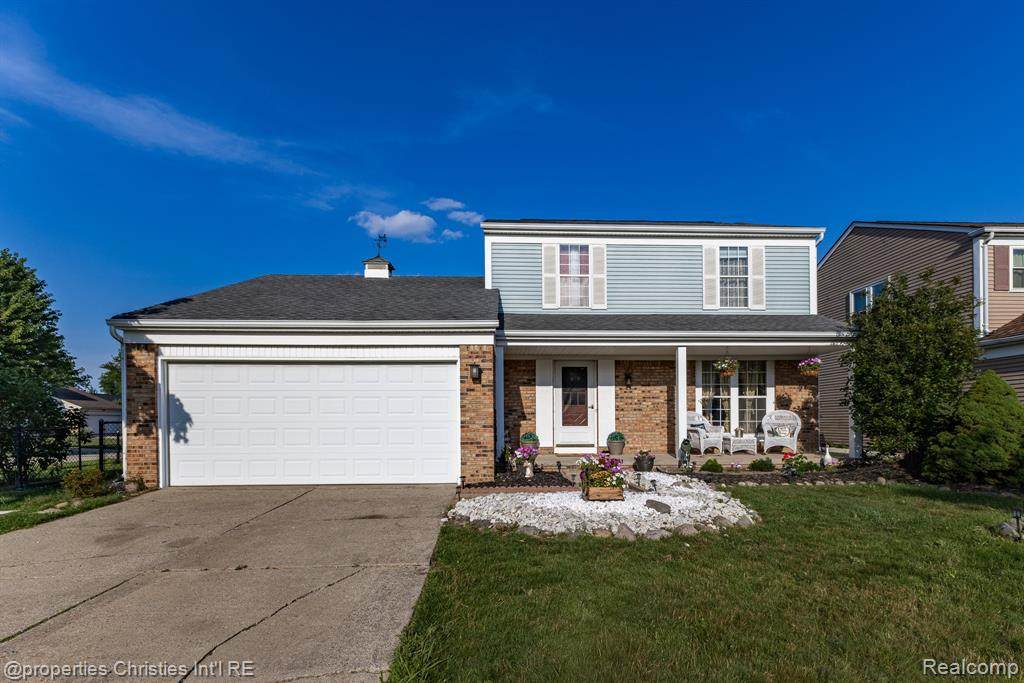 45568 Margate Drive - Photo 1