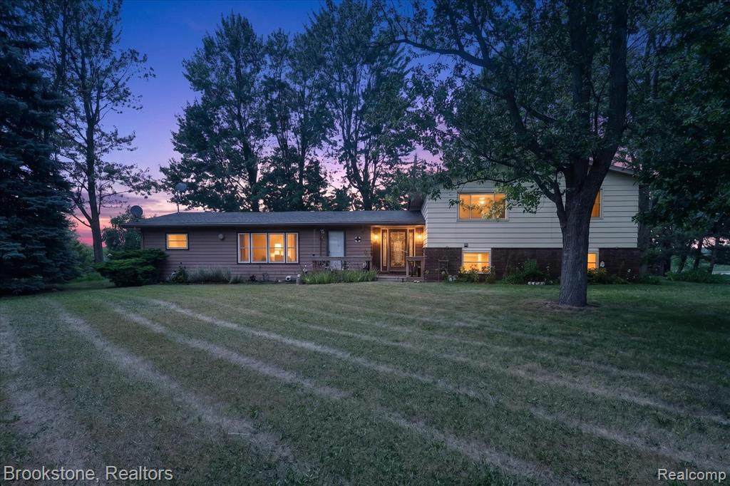 22025 Lakefield Road - Photo 1