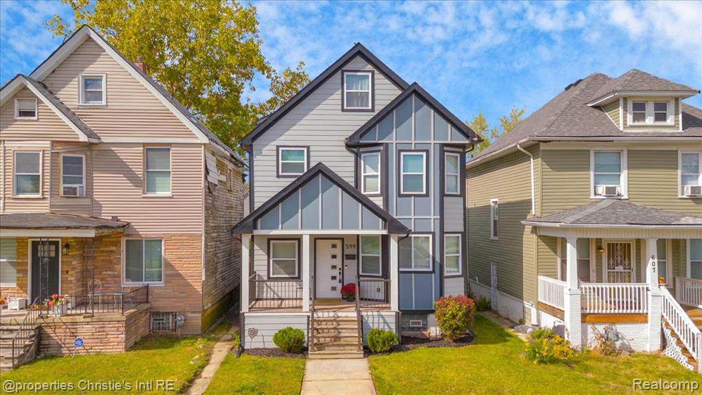 599 Alger Street - Photo 1