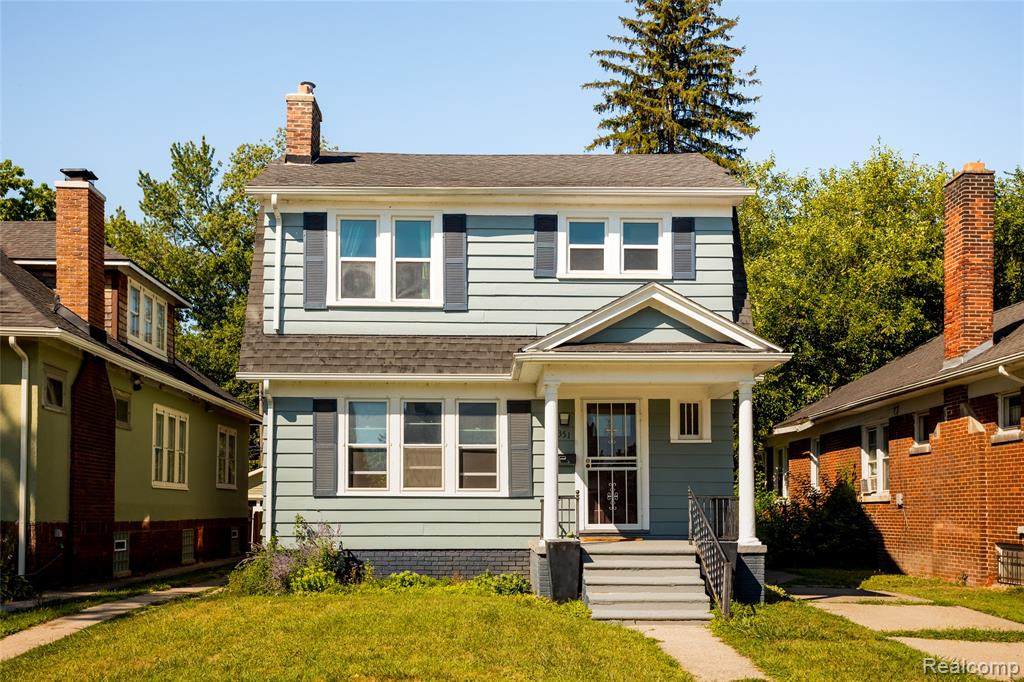 351 Chalmers Street - Photo 1