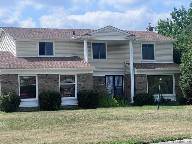 28665 Hallcroft Court - Photo 1