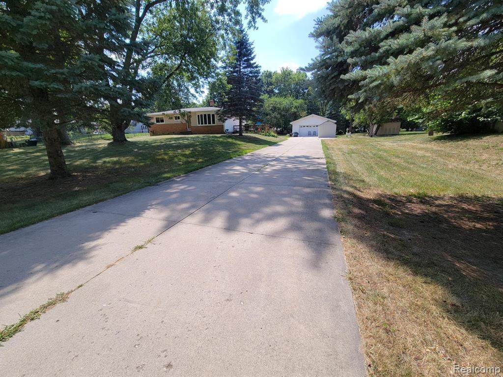 655 Reynolds Drive - Photo 1