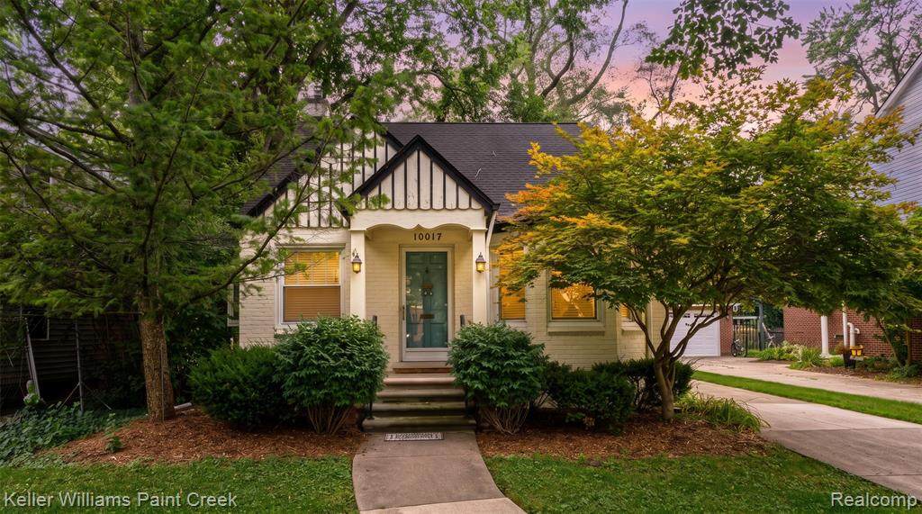 10017 Hart Avenue - Photo 1