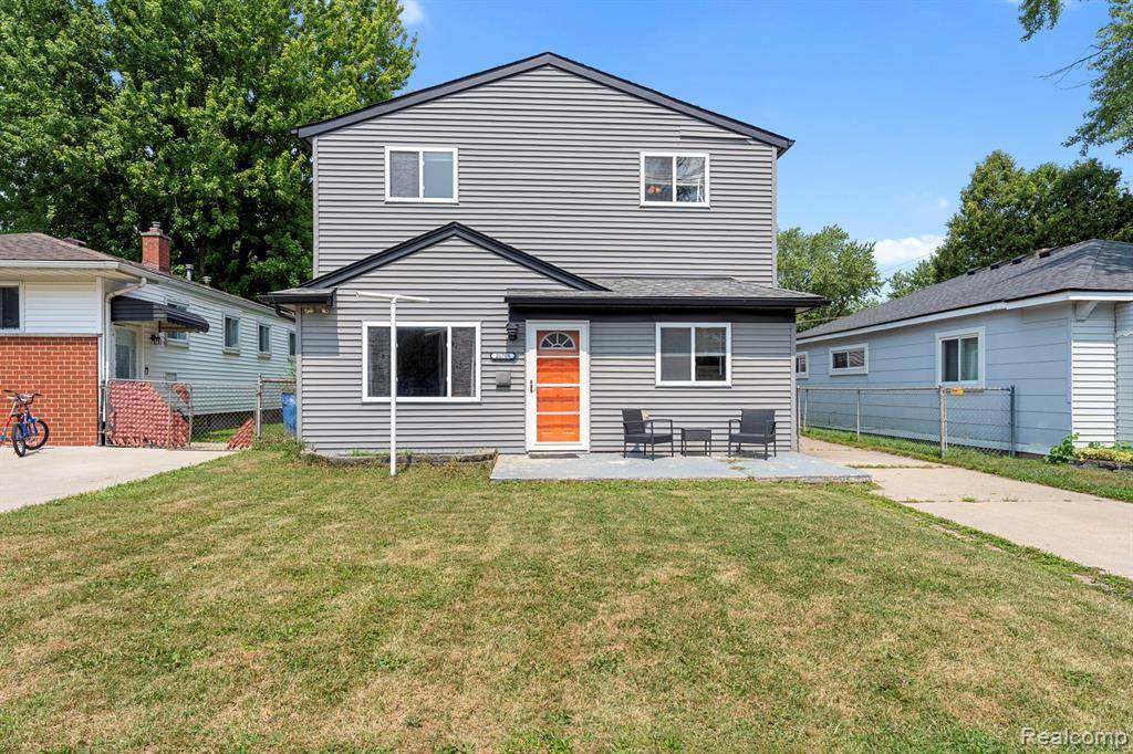 21708 Powers Avenue - Photo 1