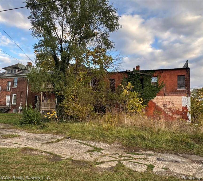 3048 Whitney Street - Photo 1