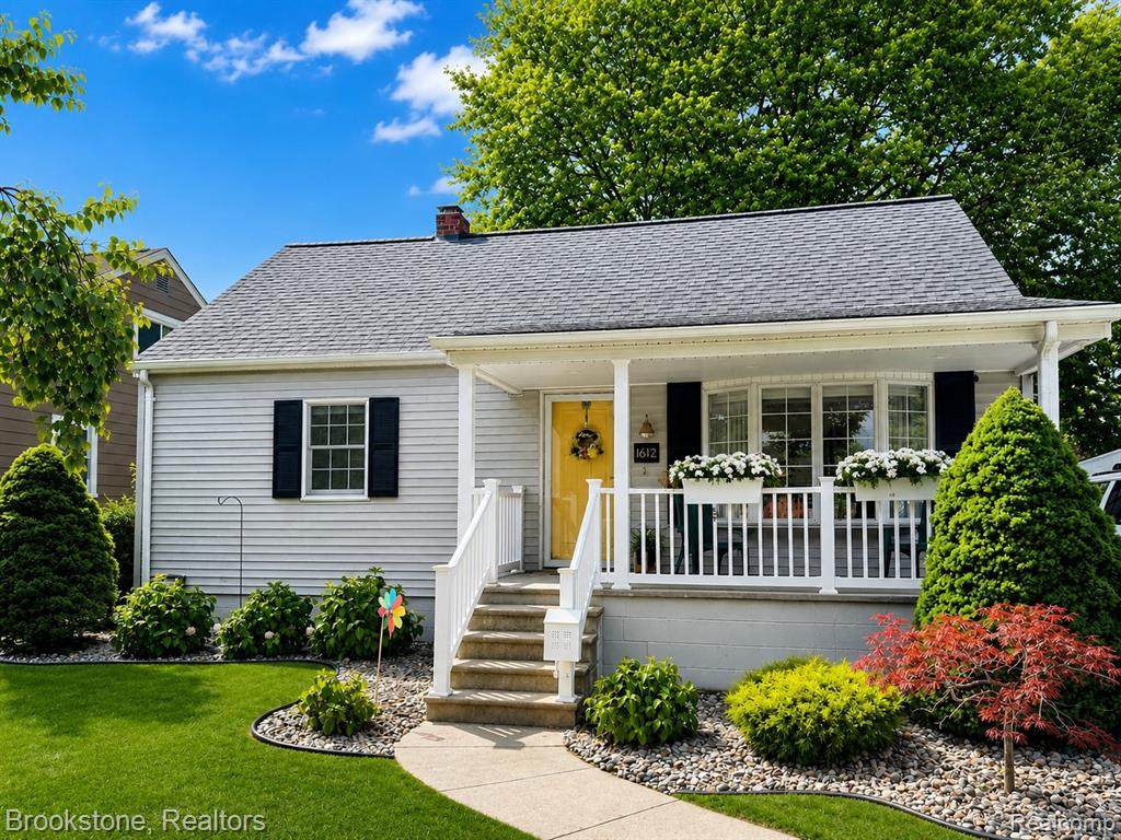 1612 Farragut Street - Photo 1