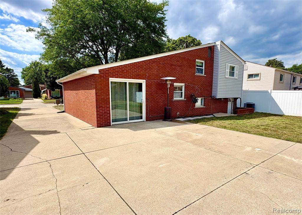 https://bt-photos.global.ssl.fastly.net/michigan/orig_boomver_2_668588352-2.jpg