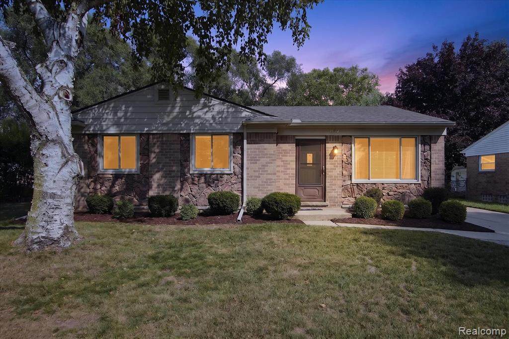 9627 Jackson Street - Photo 1