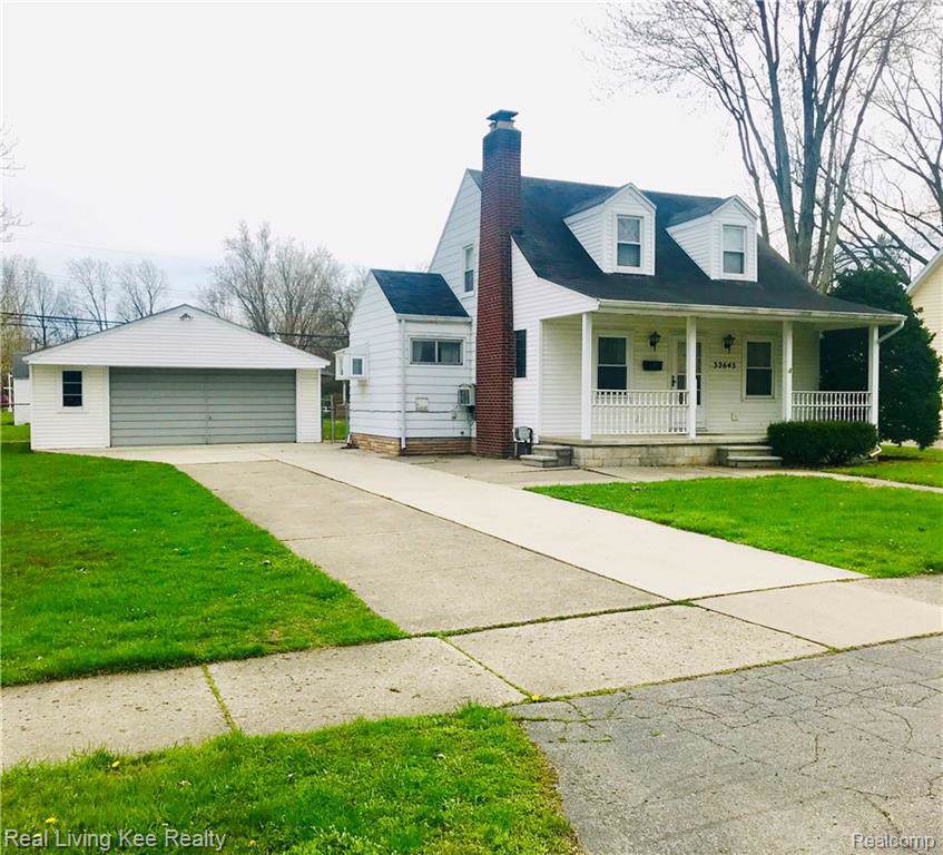 32645 Bock Street - Photo 1