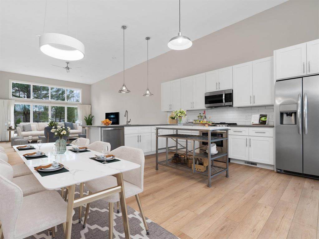 8906-B Manhattan North - Photo 1