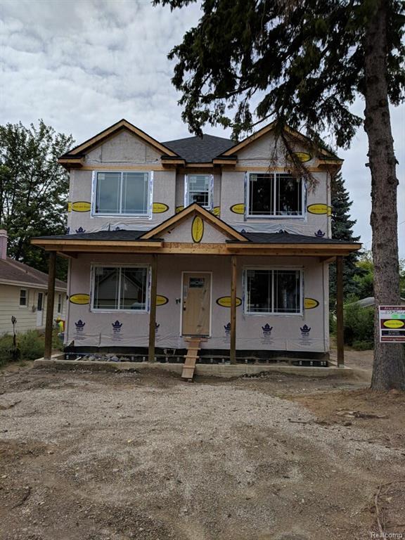 833 Miller Street - Photo 1