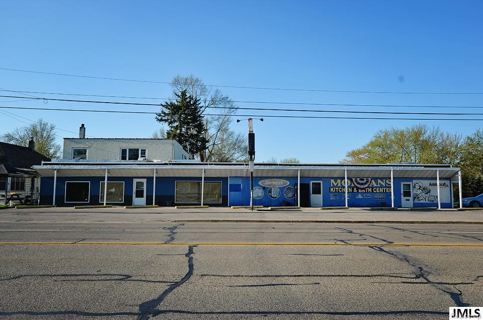 3007 Page Ave - Photo 1