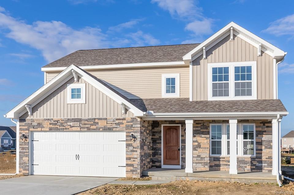 476 Knollwood Drive - Photo 1
