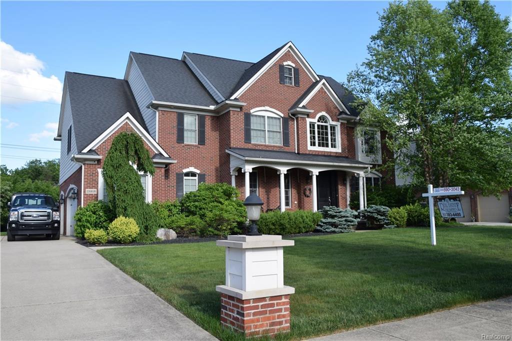 23305 Fairway - Photo 1