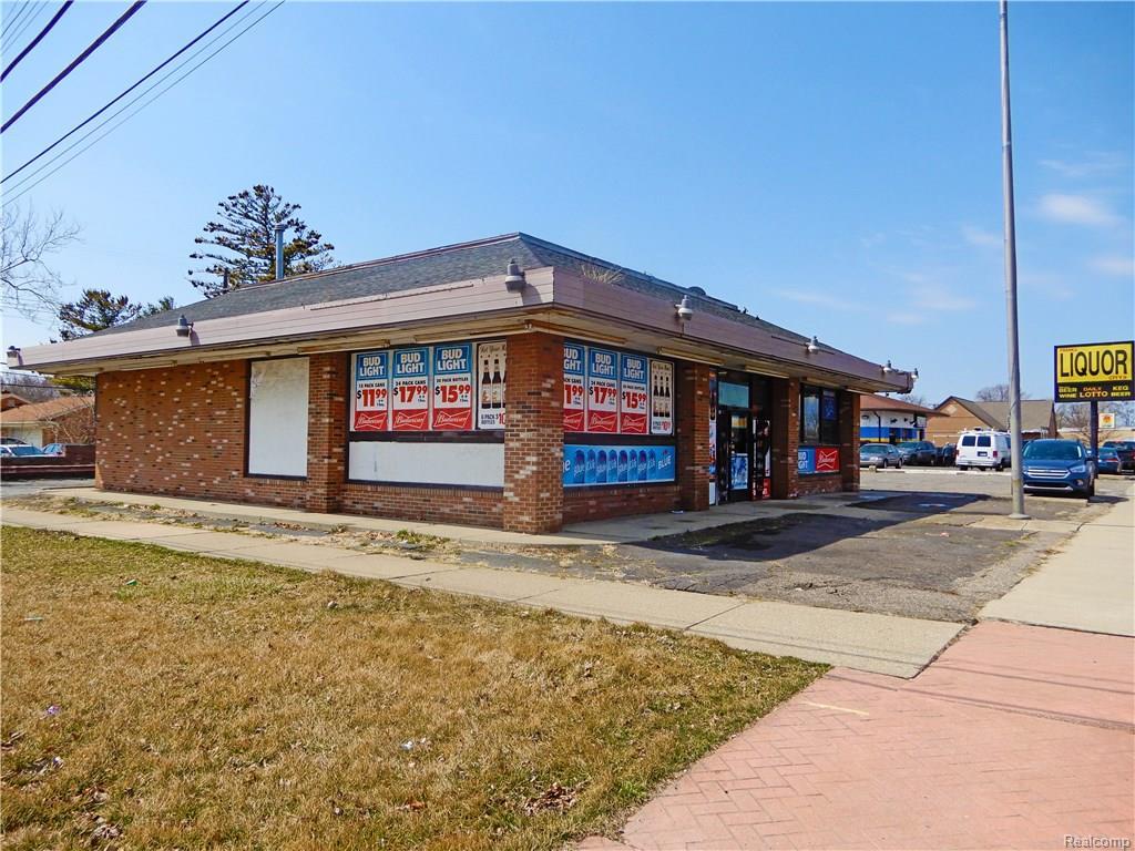 25827 Warren Street - Photo 1