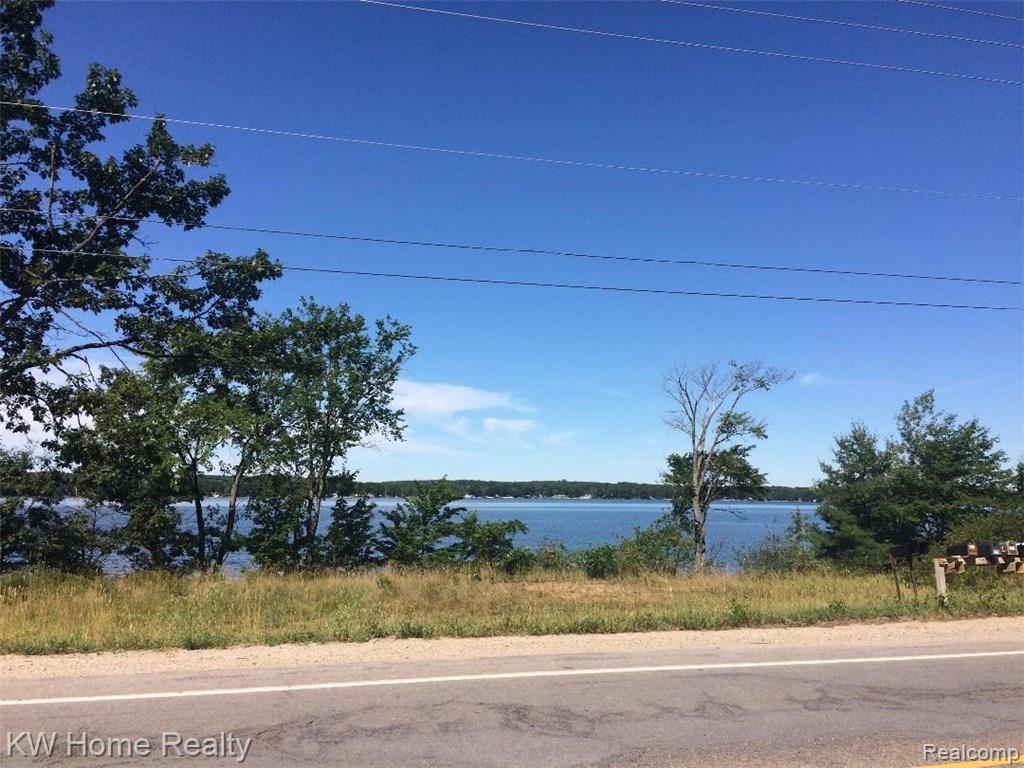 100 Cayuga Trail - Photo 1