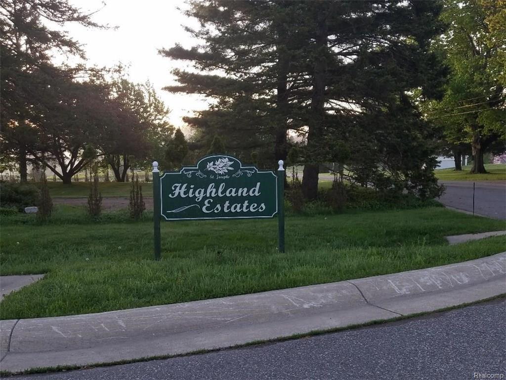A2 Highland Drive - Photo 1