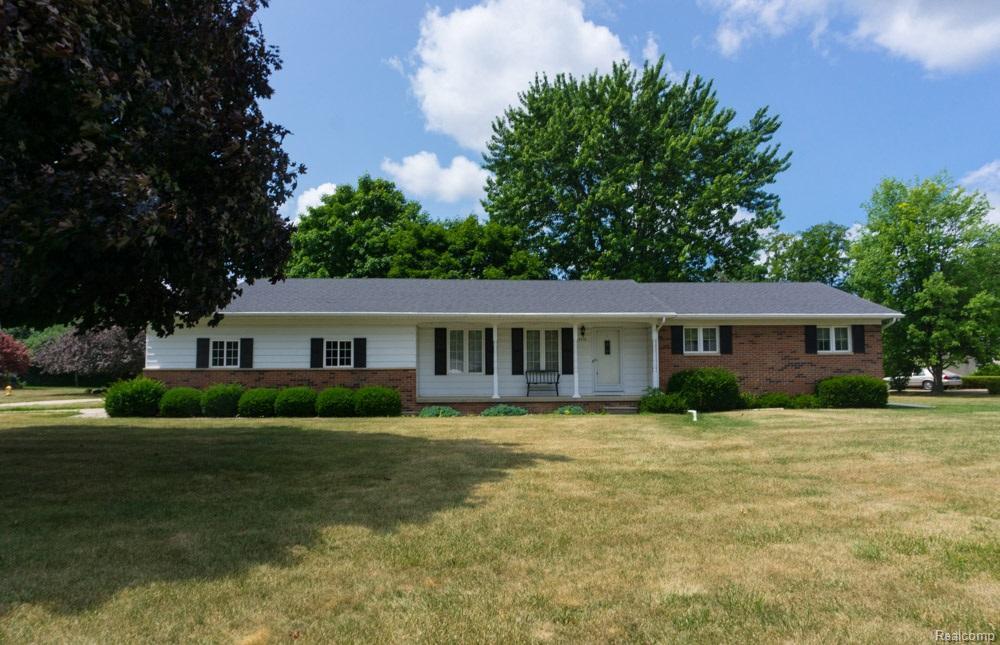 4414 Hedgethorn - Photo 1